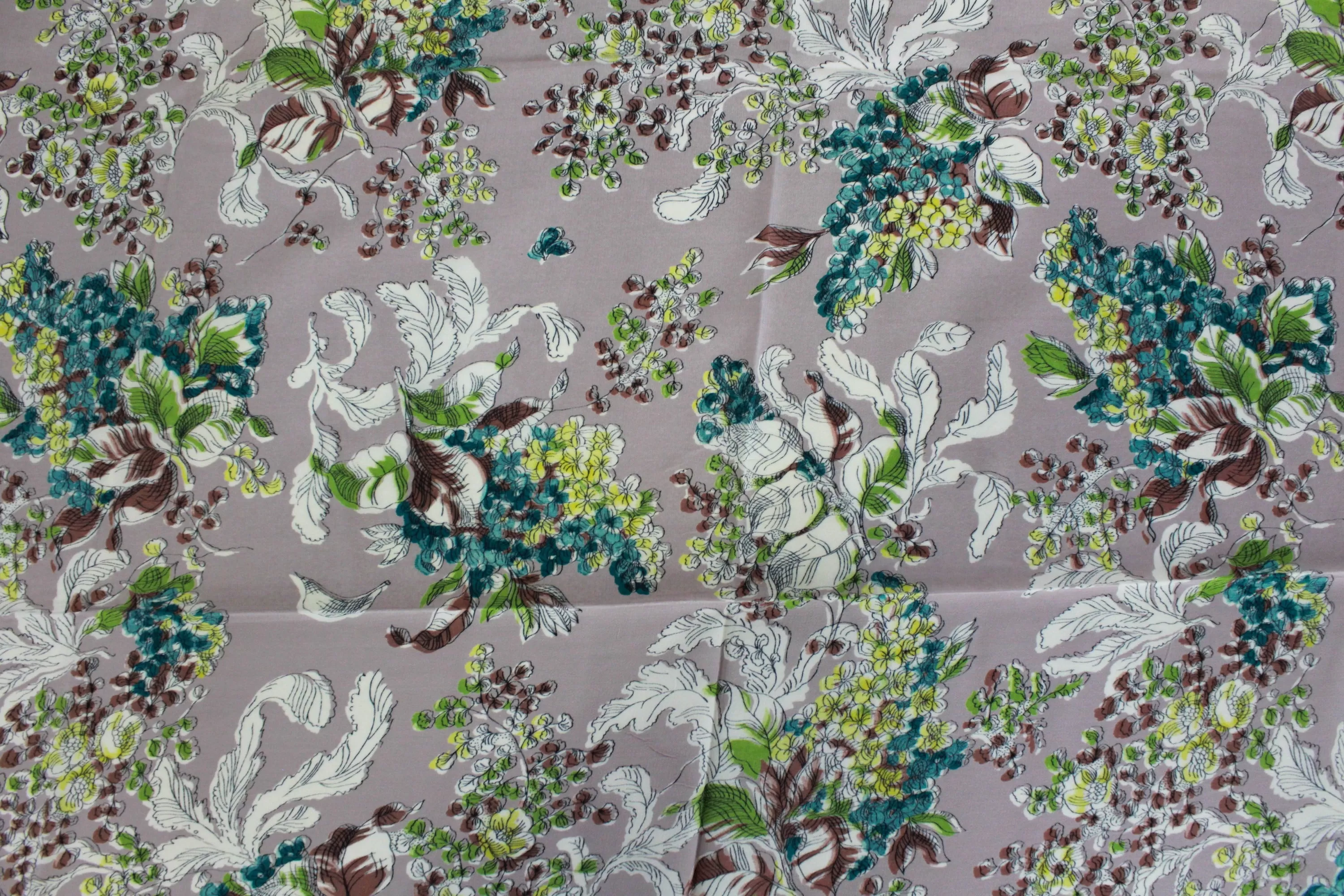 1940s Rayon Floral Print, 3.6 Yards, Soft Floral Print Vintage Sewing Fabric Dressmaking