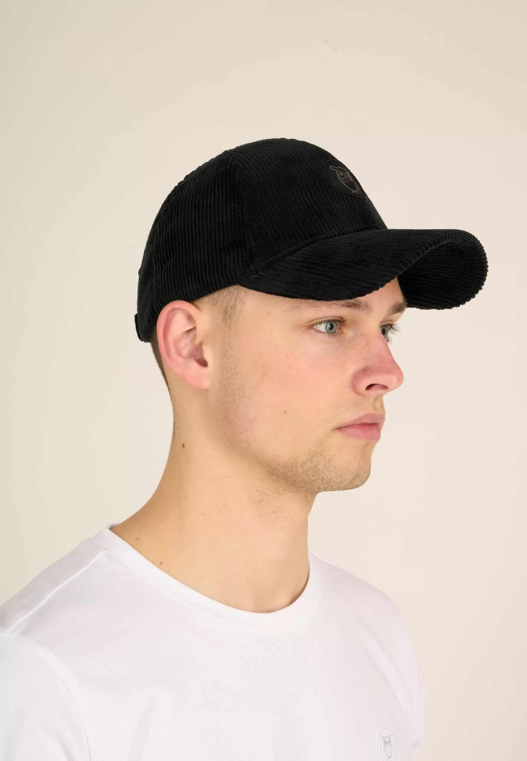 8 Wales corduroy cap - Black Jet