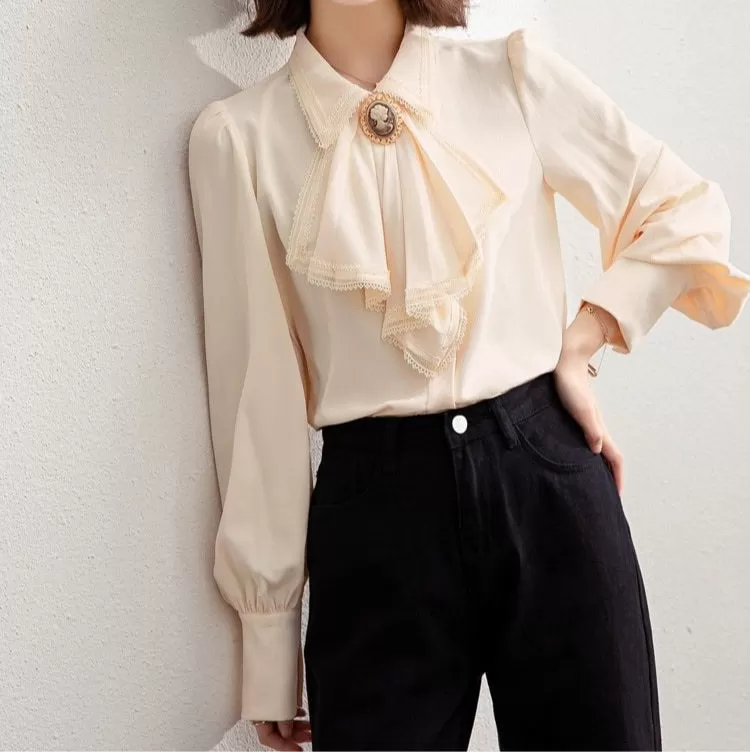 Audrey Vintage-style Cameo Blouse