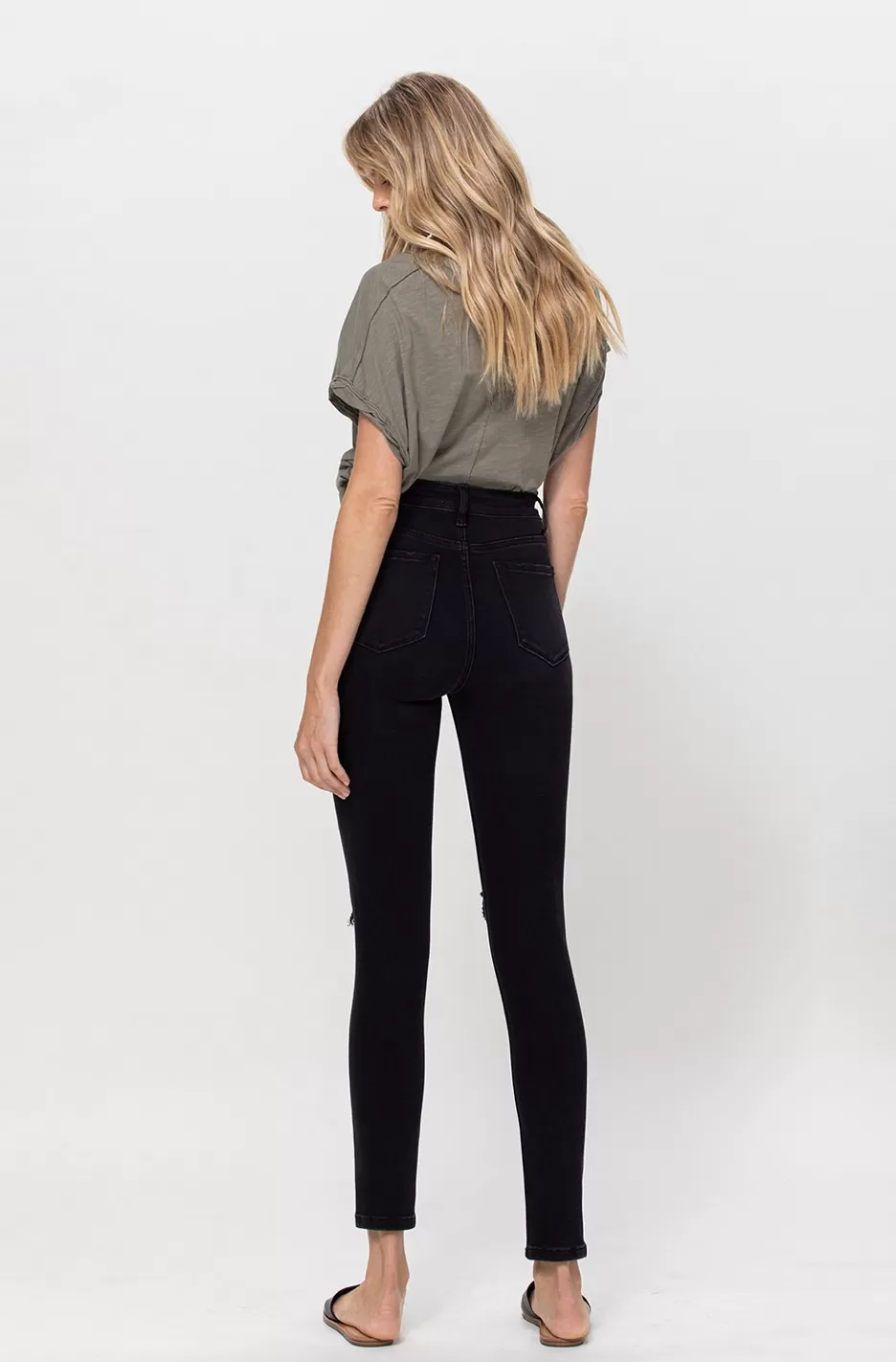 Back in Black Distressed Skinnies by Vervet