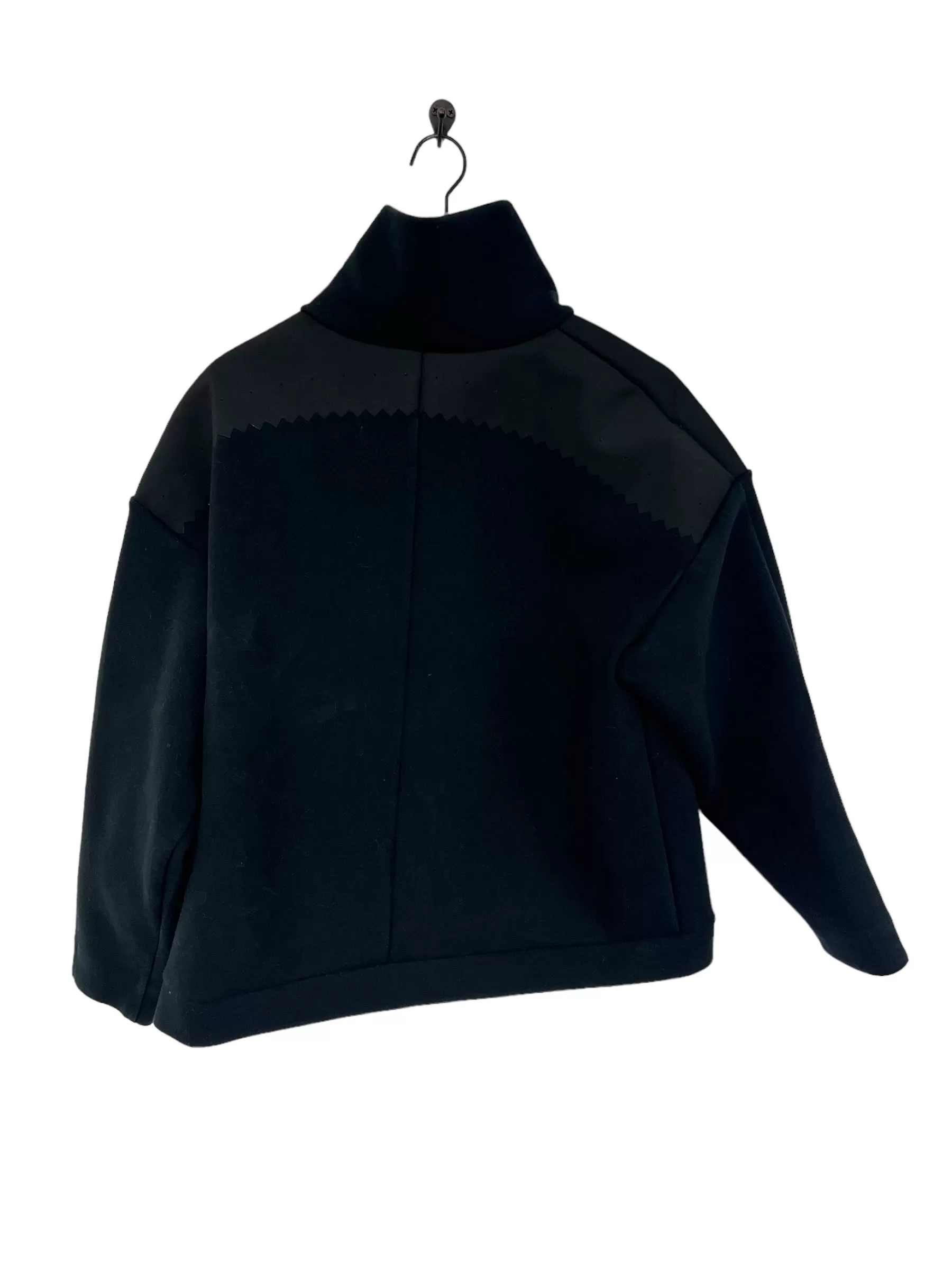 Black Sweatshirt Collar Nike Apparel, Size M