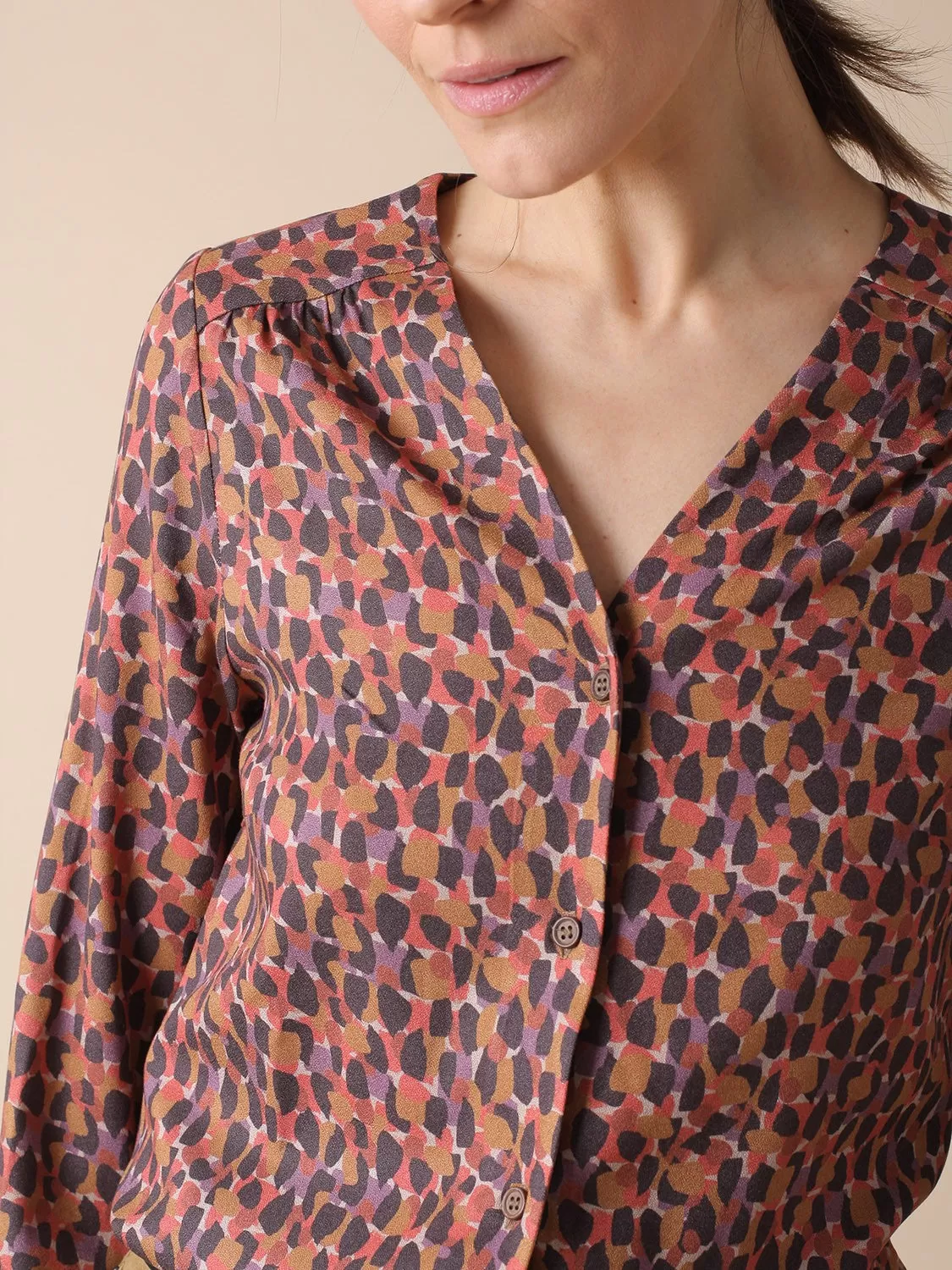 Indi & Cold Printed Stretch Blouse in Pumpkin