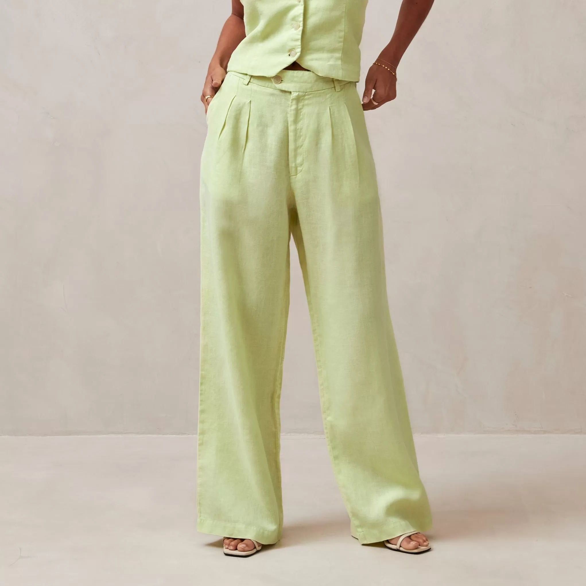 Kaede Green Pants