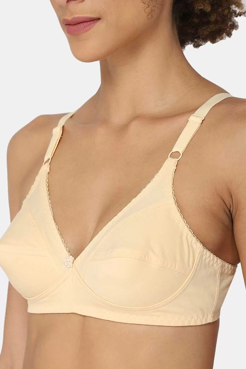 Medium Coverage Non-Padded Non-Wired Naidu Hall Everyday Saree Bra - Charmi