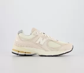 New Balance 2002 Calm Taupe Trainers