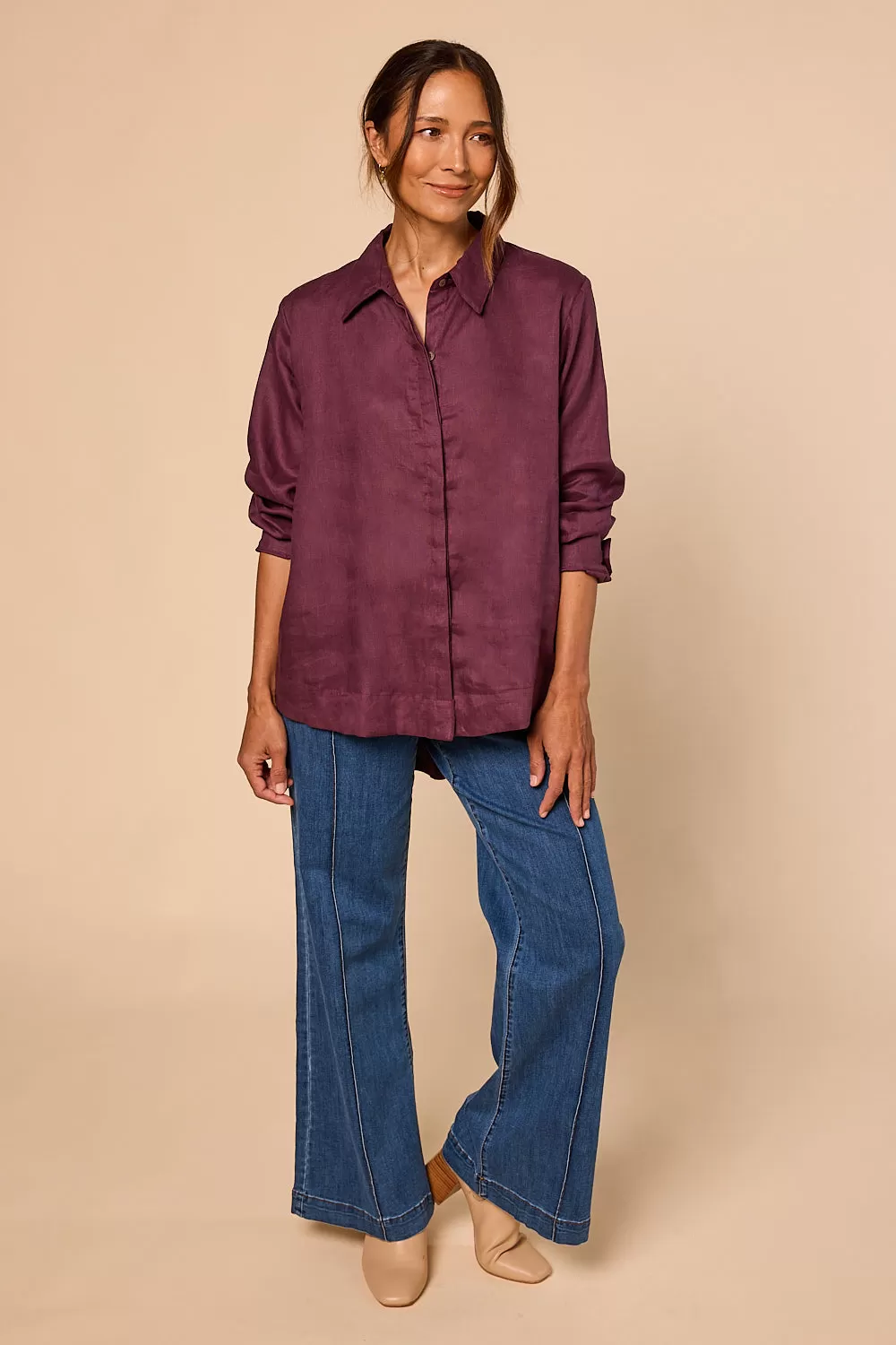 Oversized Linen Boyfriend Shirt in Plum