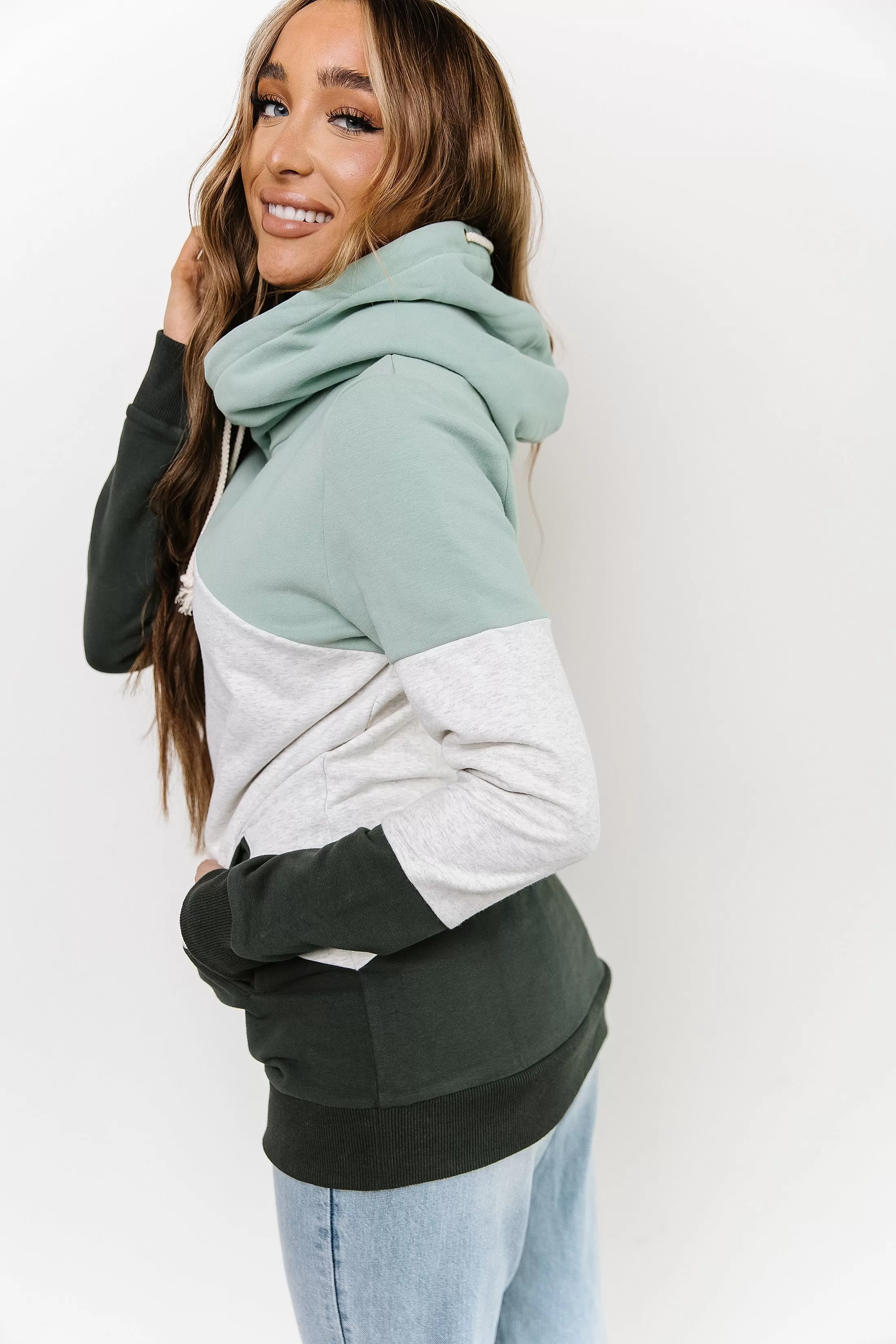 SingleHood Sweatshirt - Green Layers