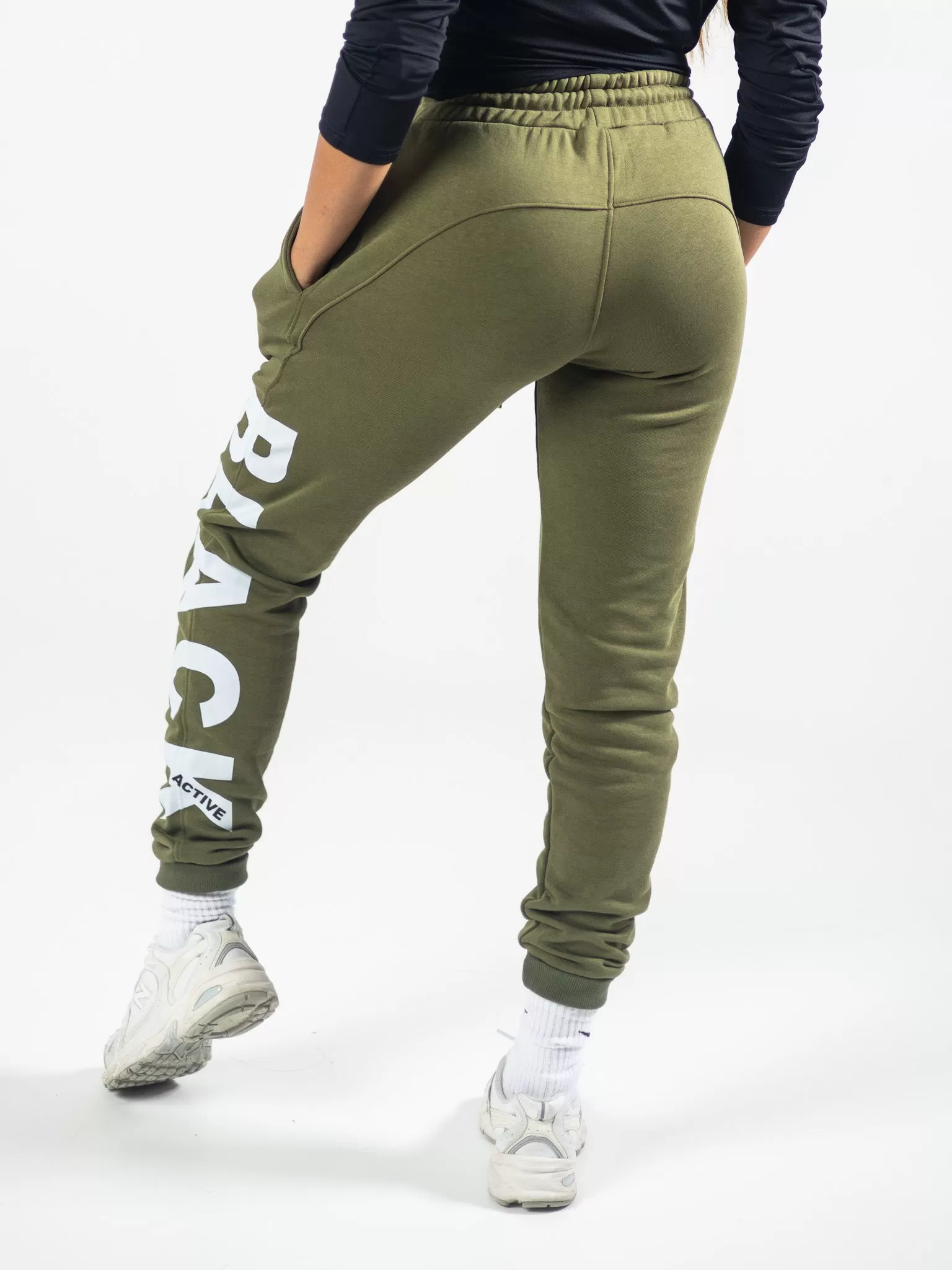 STRIDE JOGGER PANTS GREEN