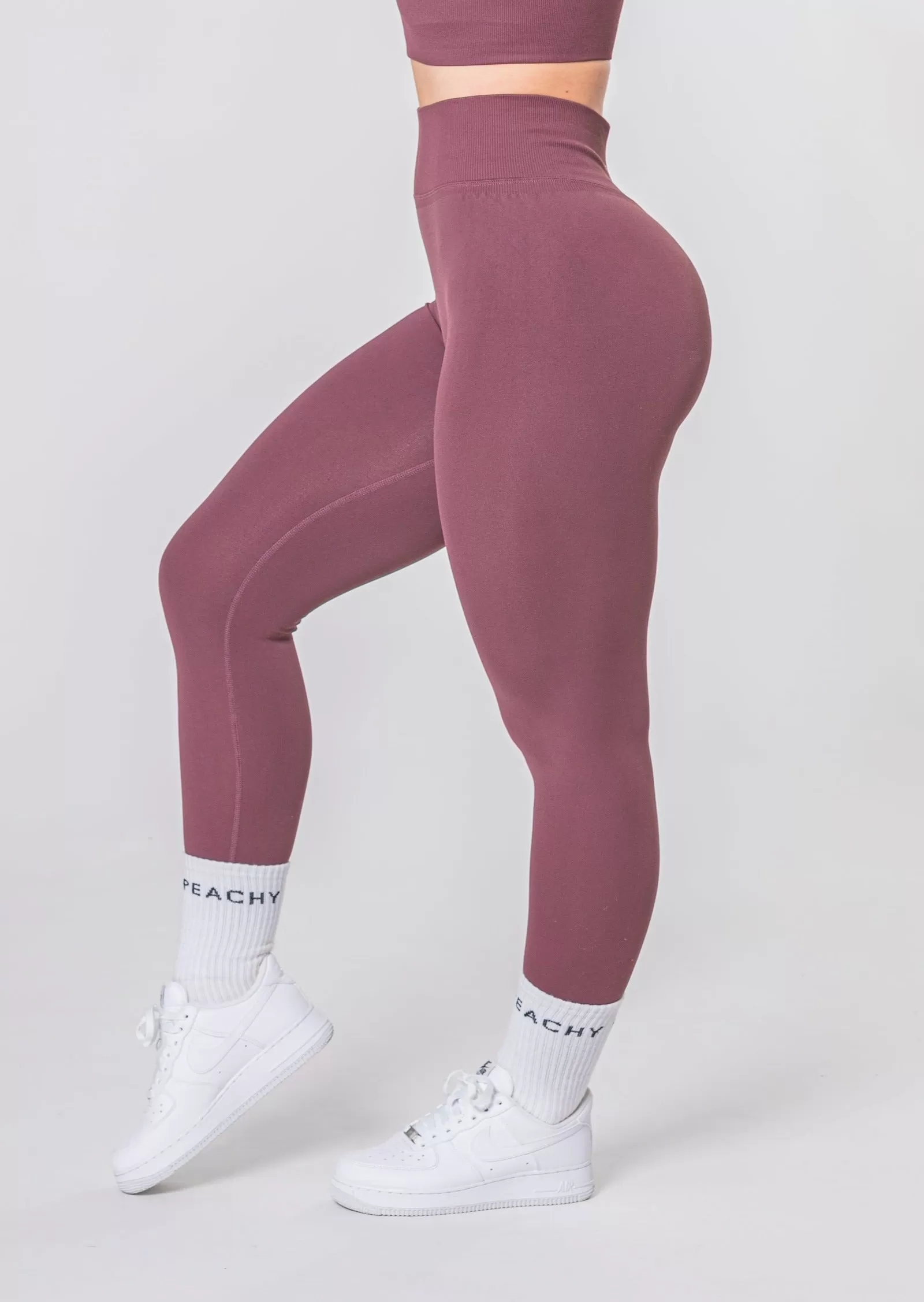 [VORBESTELLUNG] PURPOSE Scrunch Leggings