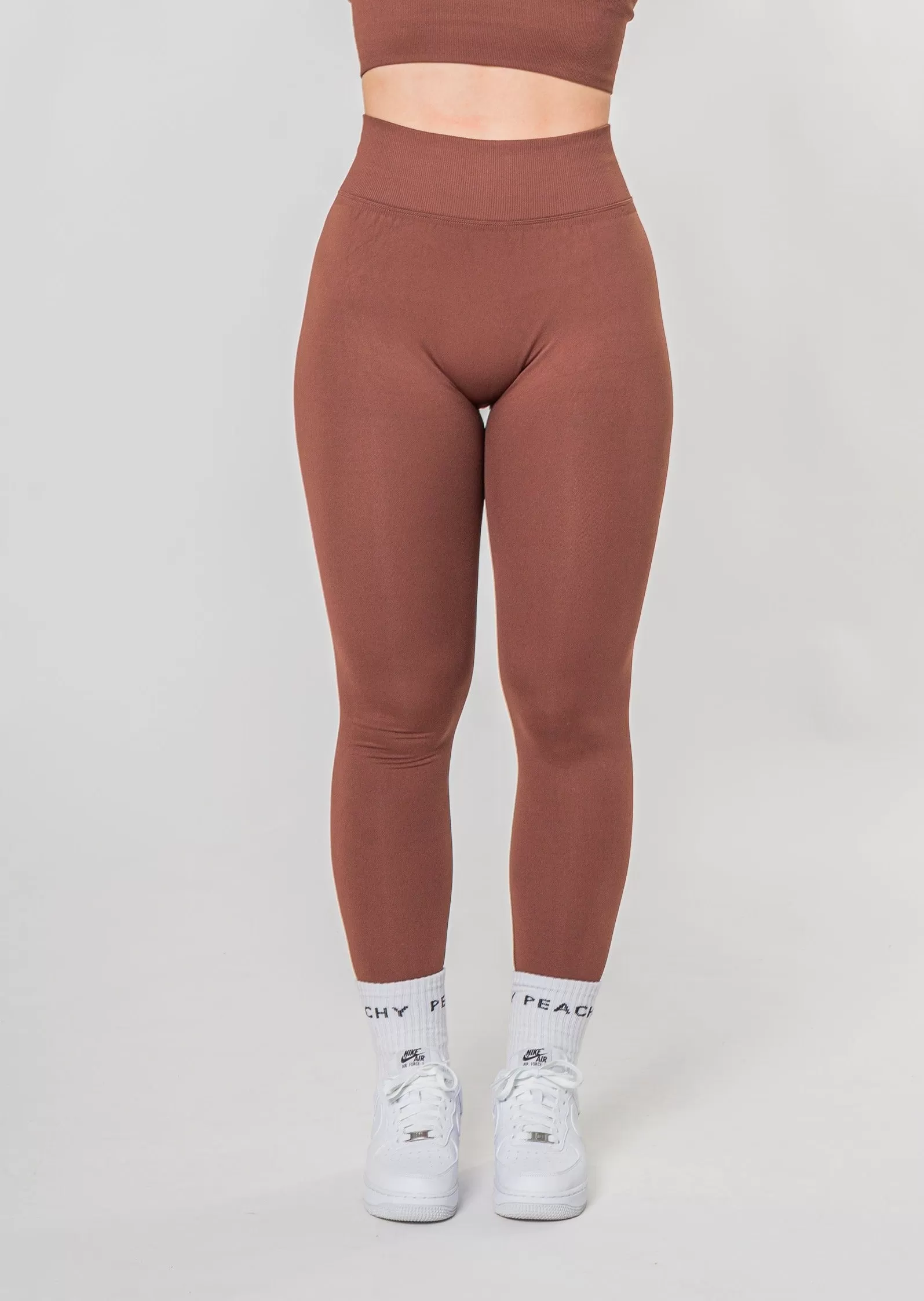 [VORBESTELLUNG] PURPOSE Scrunch Leggings