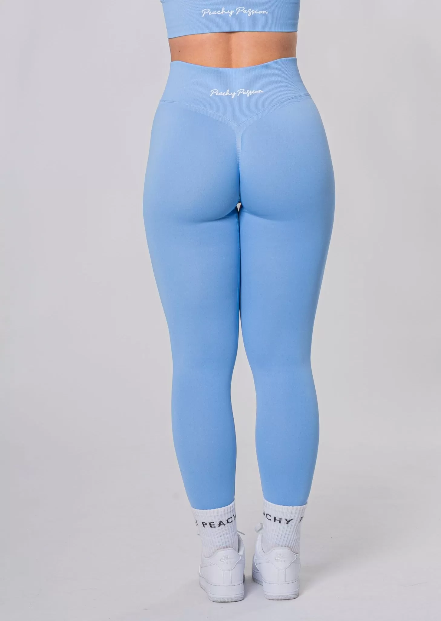 [VORBESTELLUNG] PURPOSE Scrunch Leggings