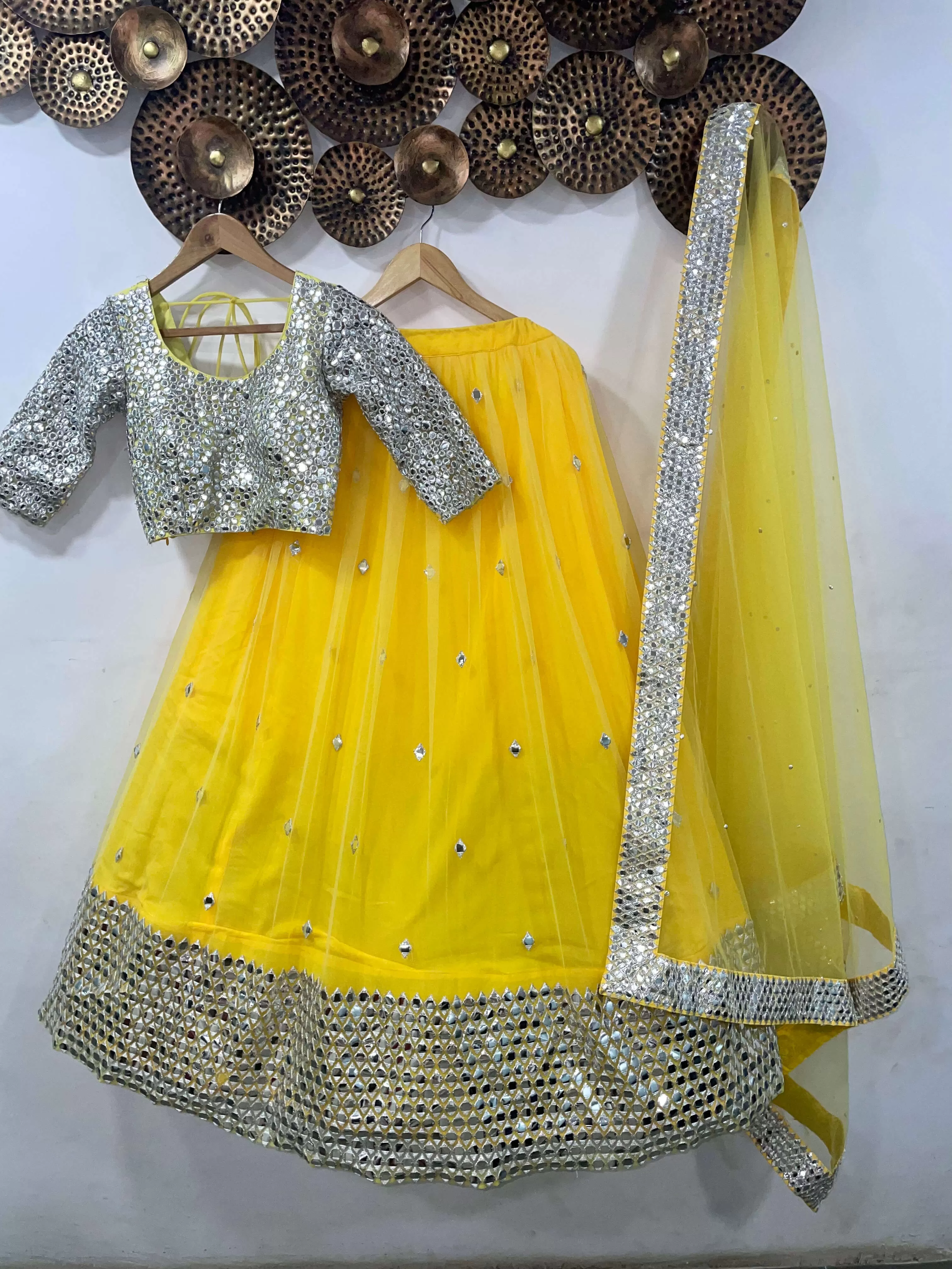 YELLOW-TAPETA-SILK-MIRROR-HALDI-LEHNGHA-CHOLI